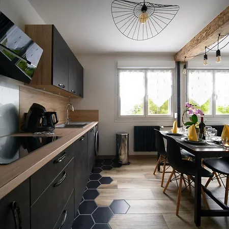 #la Tardiere# Apartment